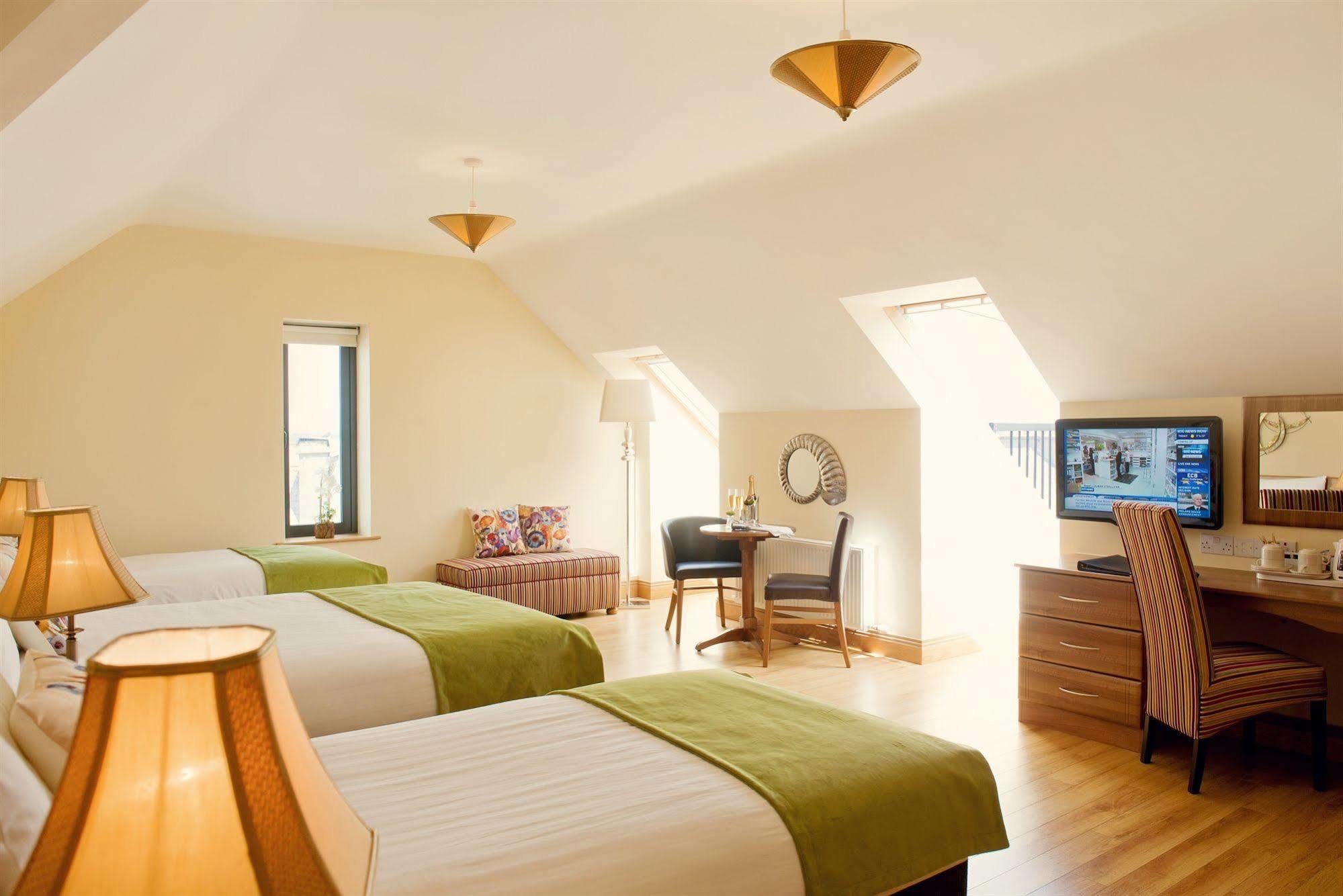 Kinvara Guesthouse 4* Kinvara