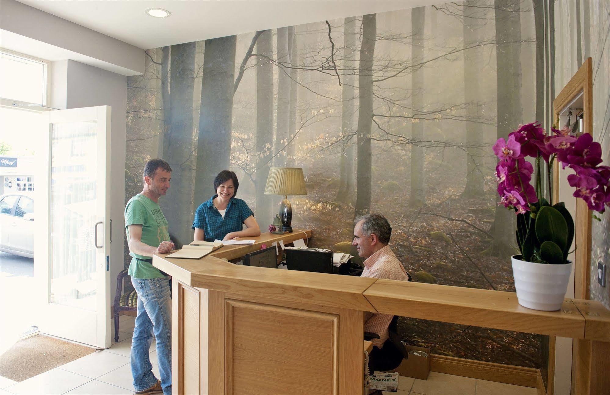 Gasthof Kinvara Guesthouse